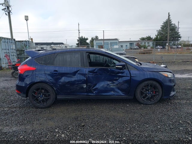 Ford Focus 2016 1FADP3K24GL344555 Image 30