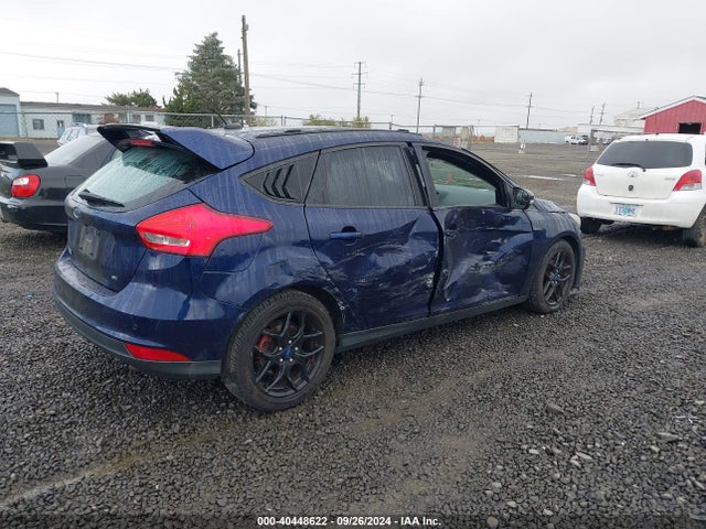 Ford Focus 2016 1FADP3K24GL344555 Image 21