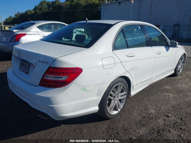 WDDGF8AB9ER301936 Mercedes-Benz C 300 Luxury 4matic/sport 4matic
