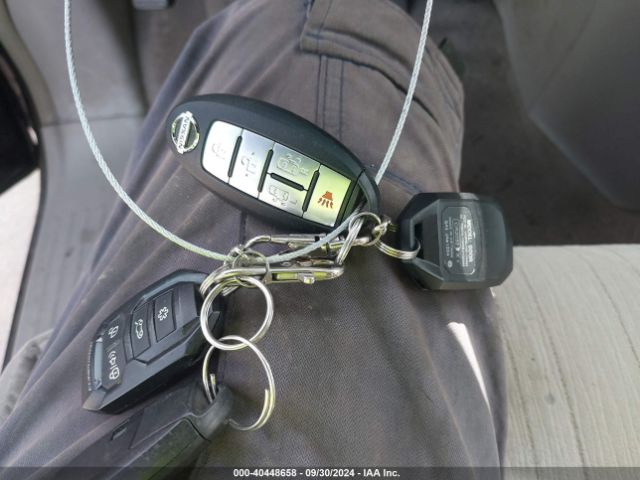 JN8AE2KP3F9130617 Nissan Quest Platinum/s/sl/sv