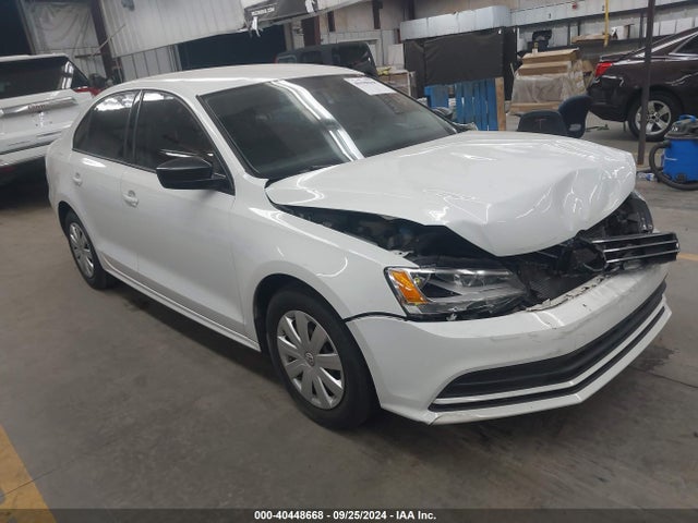 2016 3VW267AJ4GM275642 main image