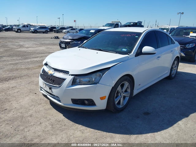 Chevrolet Cruze 2lt Auto 2014 1G1PE5SB3E7361242 Image 2