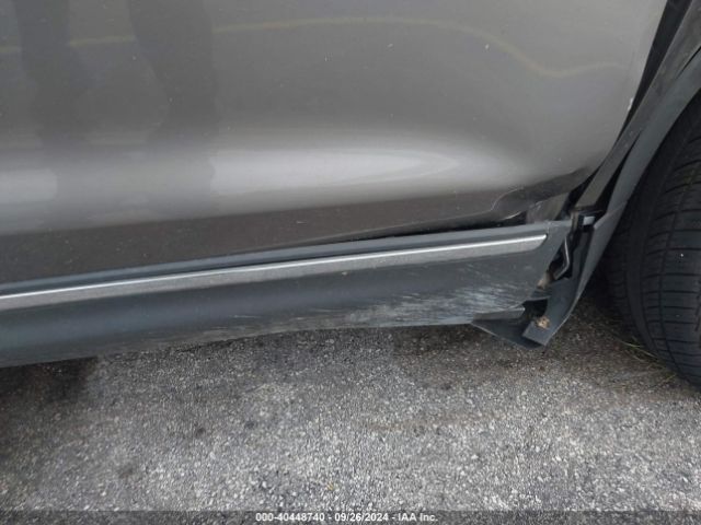 5LMCJ1C91HUL55248 Lincoln Mkc Premier
