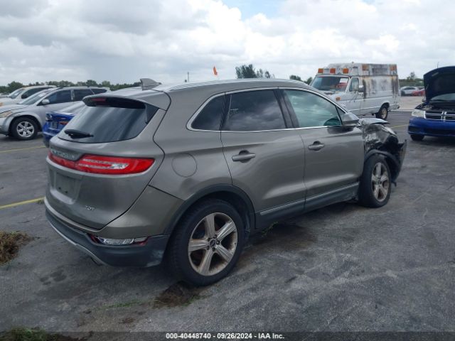 5LMCJ1C91HUL55248 Lincoln Mkc Premier