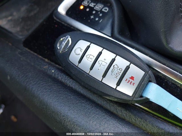 Nissan ROGUE SV 2017 5N1AT2MT9HC791565 Image 11