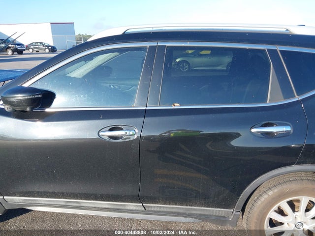 Nissan ROGUE SV 2017 5N1AT2MT9HC791565 Image 14