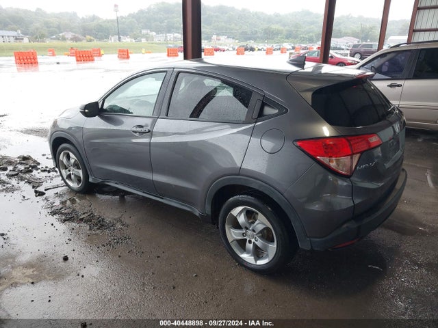 Honda HR-V EX 2017 3CZRU6H54HM716109 Image 3