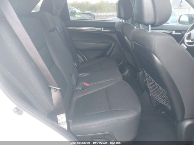 5XYKT3A64EG469551 KIA SORENTO LX