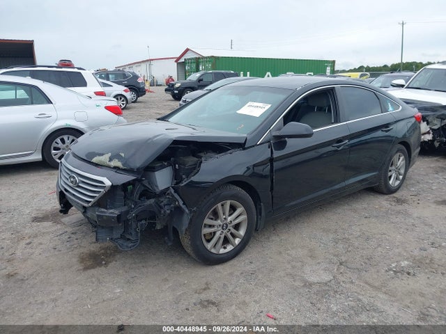 Hyundai SONATA SE 2015 5NPE24AF7FH159295 Image 2
