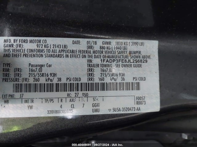 Ford FOCUS SE 2018 1FADP3FE8JL256829 Image 9