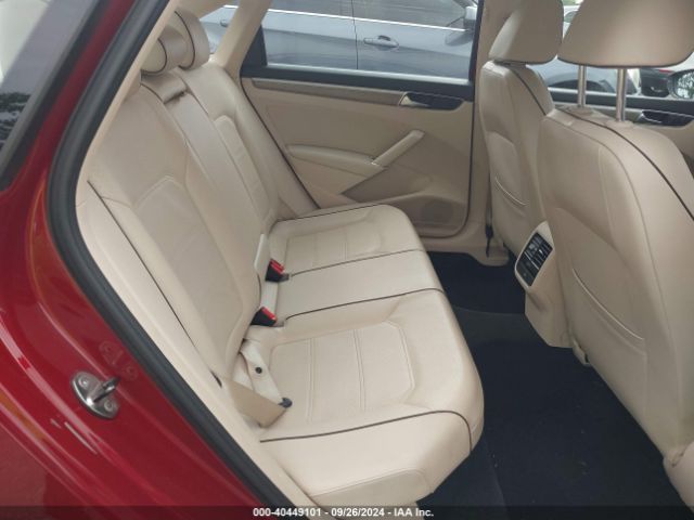 1VWBA7A36JC007619 Volkswagen PASSAT SE