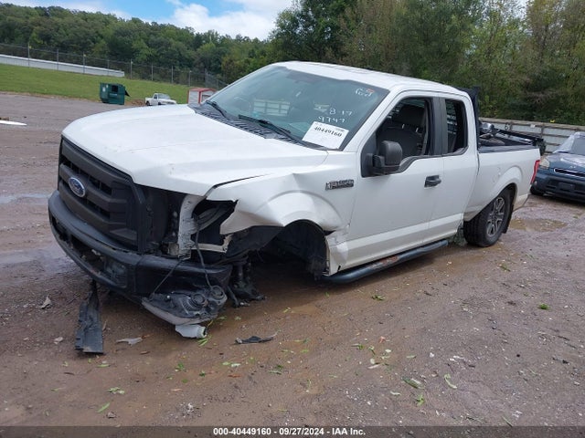 Ford F150 Super Cab 2017 1FTEX1C88HFC79747 Image 2