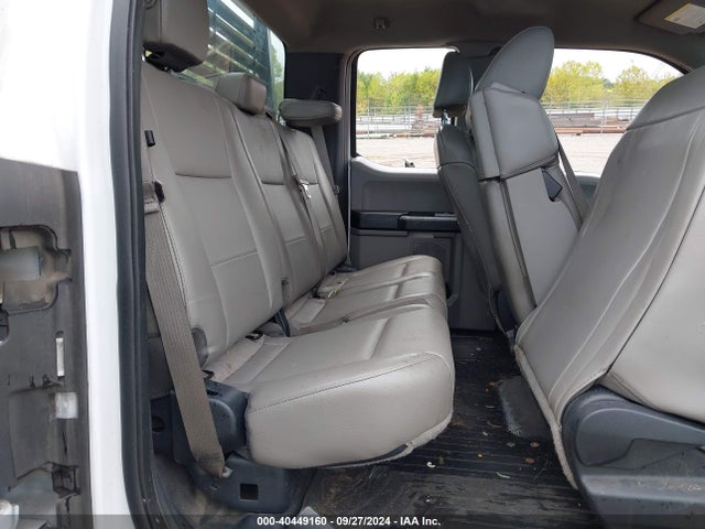 Ford F150 Super Cab 2017 1FTEX1C88HFC79747 Image 8