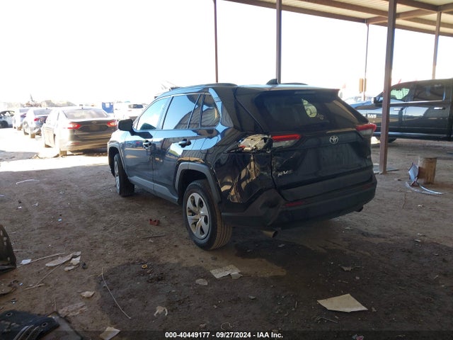 Toyota RAV4 LE 2021 2T3H1RFVXMW142980 Image 3