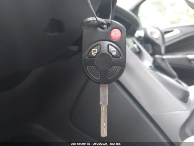 1FMCU9GXXGUA89258 Ford ESCAPE SE
