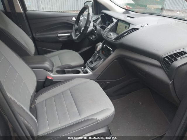 1FMCU9GXXGUA89258 Ford ESCAPE SE