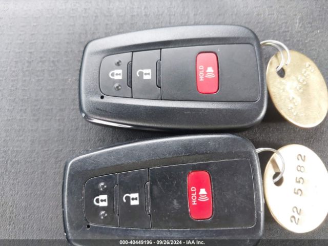 JTDKAMFU1N3163043 Toyota Prius L