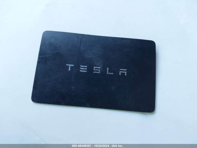 2021 TESLA MODEL Y 5YJYGDEE3MF255520 Photo 10