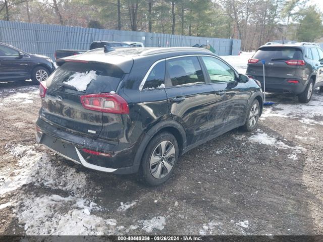 KNDCB3LC1K5292455 KIA NIRO LX