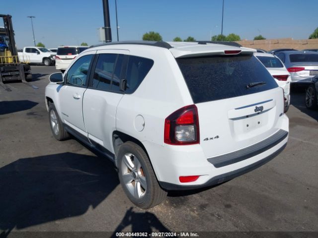 1C4NJDEB6HD121673 Jeep Compass Latitude 4x4