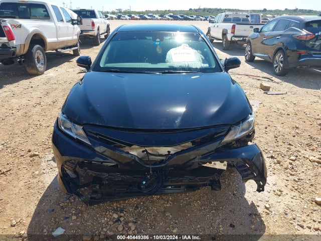Toyota CAMRY LE 2018 4T1B11HK9JU601348 Image 13