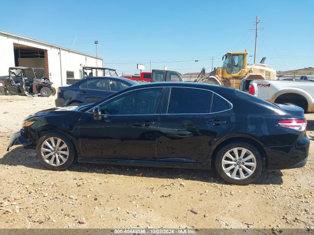 Toyota CAMRY LE 2018 4T1B11HK9JU601348 Image 15
