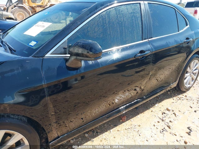 Toyota CAMRY LE 2018 4T1B11HK9JU601348 Image 19