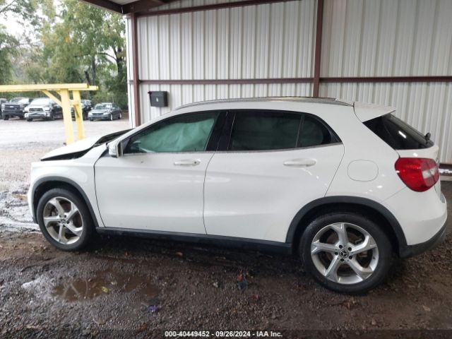 WDCTG4EB8KJ554663 Mercedes-Benz GLA 250