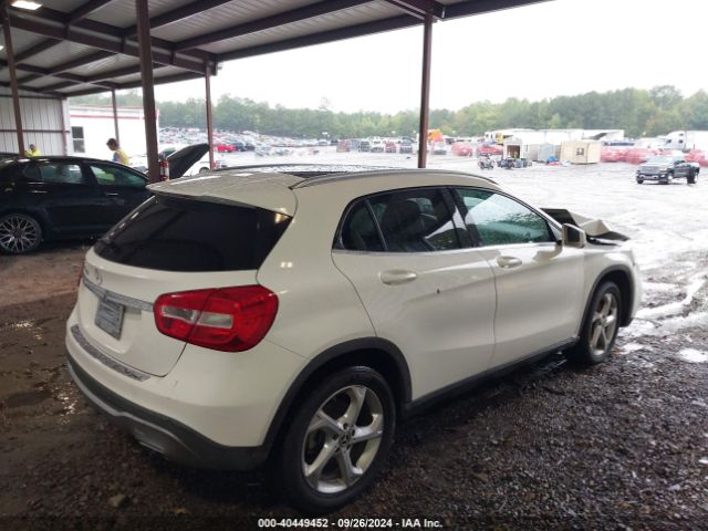 WDCTG4EB8KJ554663 Mercedes-Benz GLA 250