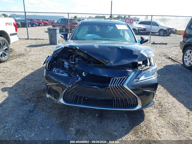 58ABZ1B16KU024524 Lexus Es 350 Signature