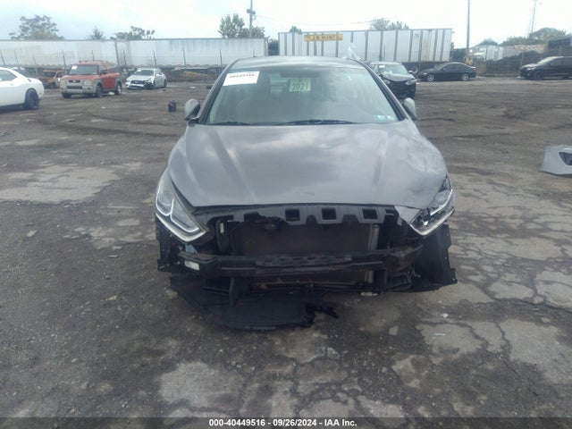 5NPE24AF7KH754982 Hyundai SONATA SE
