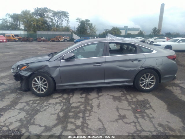 Hyundai SONATA SE 2019 5NPE24AF7KH754982 Image 14