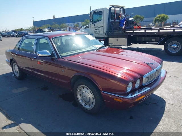 1999 JAGUAR XJ8 SAJKD6043XC869771 Photo 0