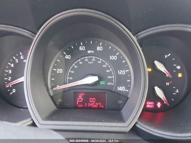 KNADM4A35F6504696 KIA RIO LX