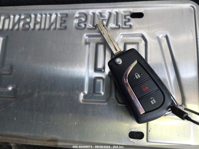 Toyota RAV4 LE 2022 2T3H1RFV9NW209957 Image 11