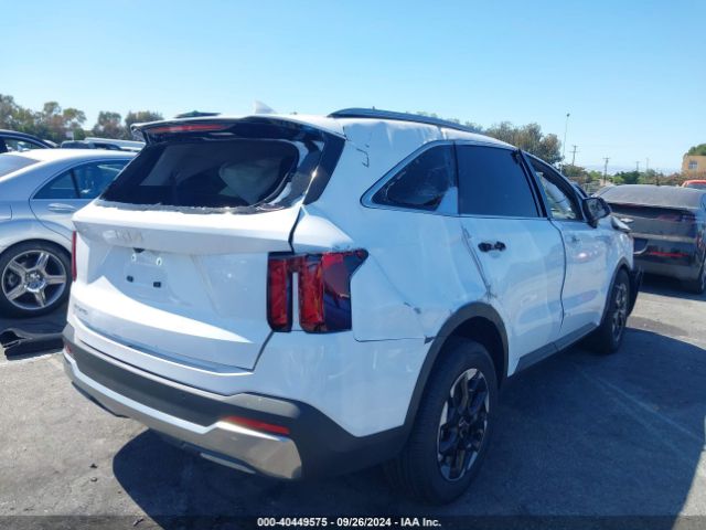 5XYRL4JC2RG271731 KIA SORENTO S