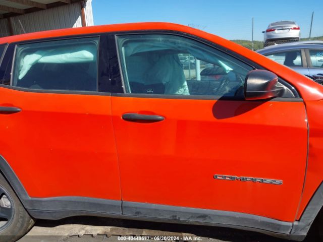 3C4NJCAB3JT271885 Jeep Compass Sport Fwd