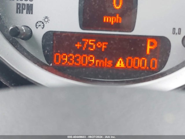 2010 MINI COOPER WMWMF3C53ATZ66705 Photo 6