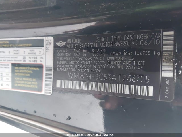 2010 MINI COOPER WMWMF3C53ATZ66705 Photo 8