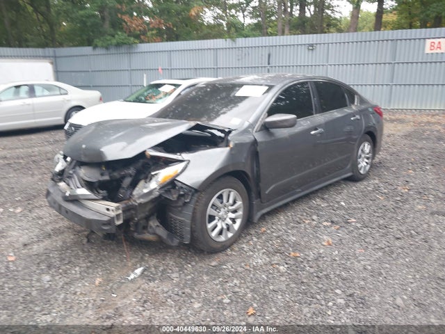 Nissan Altima 2.5 S 2017 1N4AL3AP7HC137042 Image 2