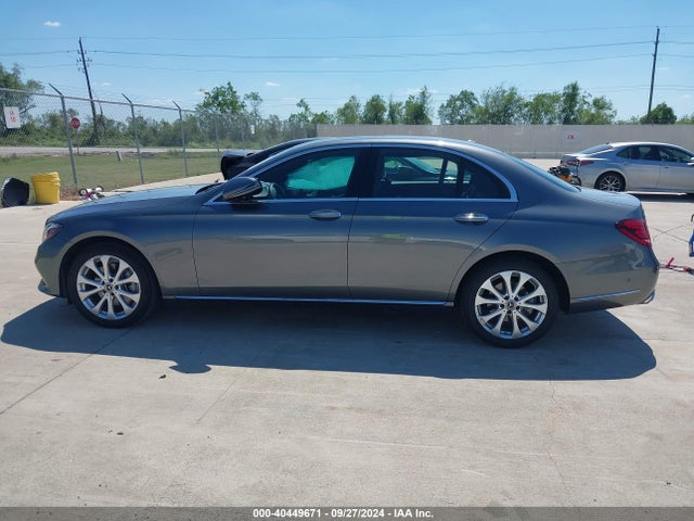 Mercedes-Benz E 300 2019 WDDZF4JB1KA488181 Image 14