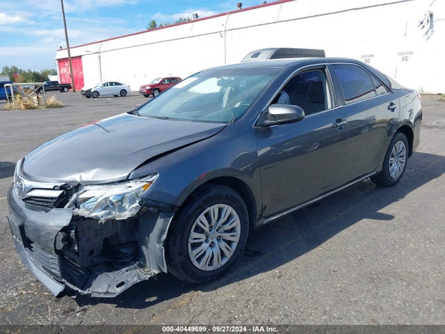 Toyota CAMRY LE 2014 4T4BF1FK4ER342803 Image 2