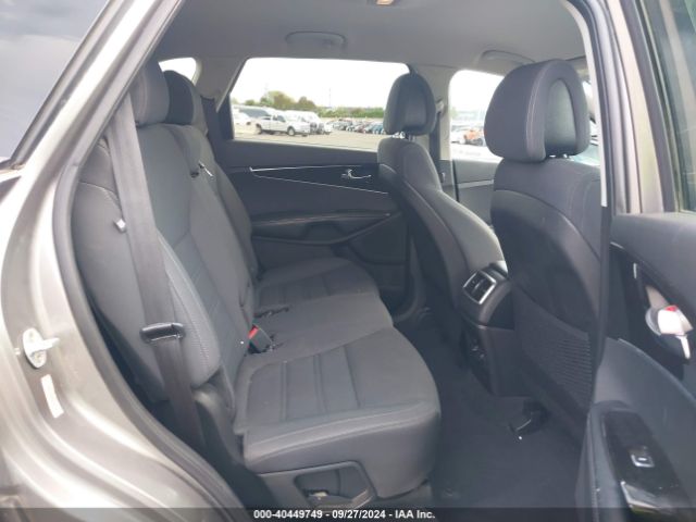5XYPGDA50GG025481 KIA Sorento 3.3l Lx