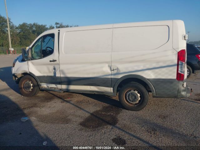 1FTNE1ZM7FKA13506 Ford Transit-150