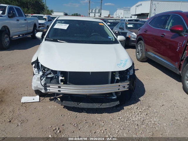 Toyota COROLLA LE 2022 JTDEPMAE9N3007229 Image 13