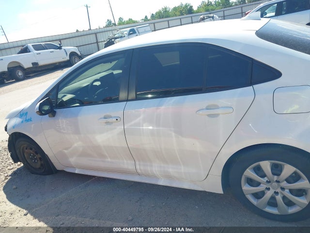 Toyota COROLLA LE 2022 JTDEPMAE9N3007229 Image 15