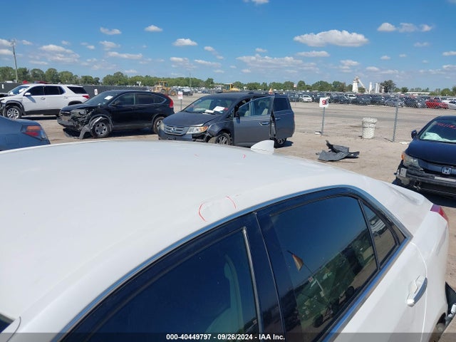 1G6AW5SX4F0108658 Cadillac Cts Standard