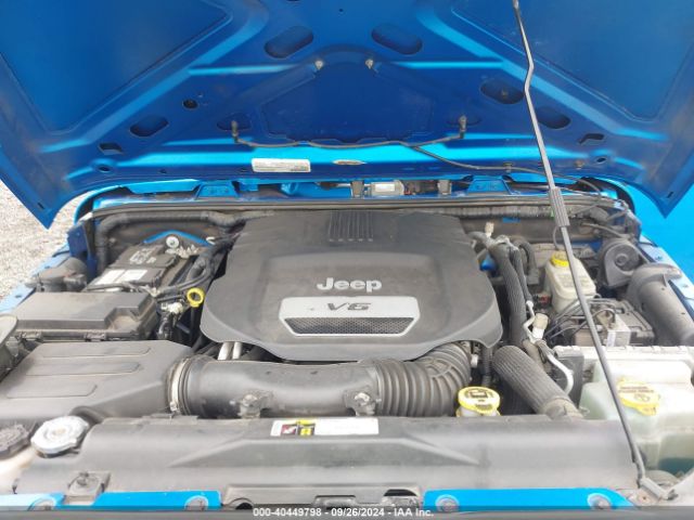 1C4BJWDG8GL305187 Jeep Wrangler Unlimited Sport