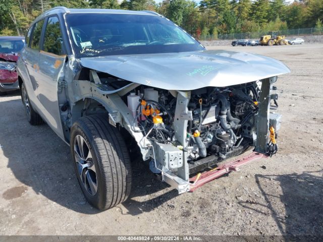 5TDKDRBH4RS531832 Toyota Highlander Xle