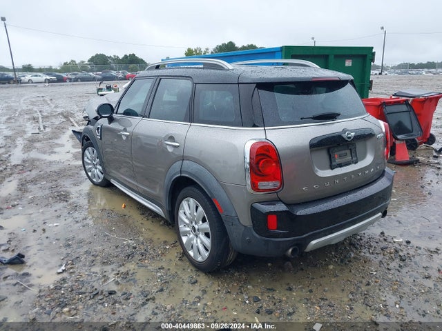 2017 MINI COUNTRYMAN WMZYT3C37H3B66207 Photo 2